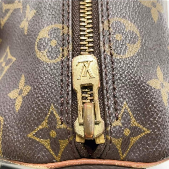 LV Monogram papillon 26 Handbag - Picture 9 of 12